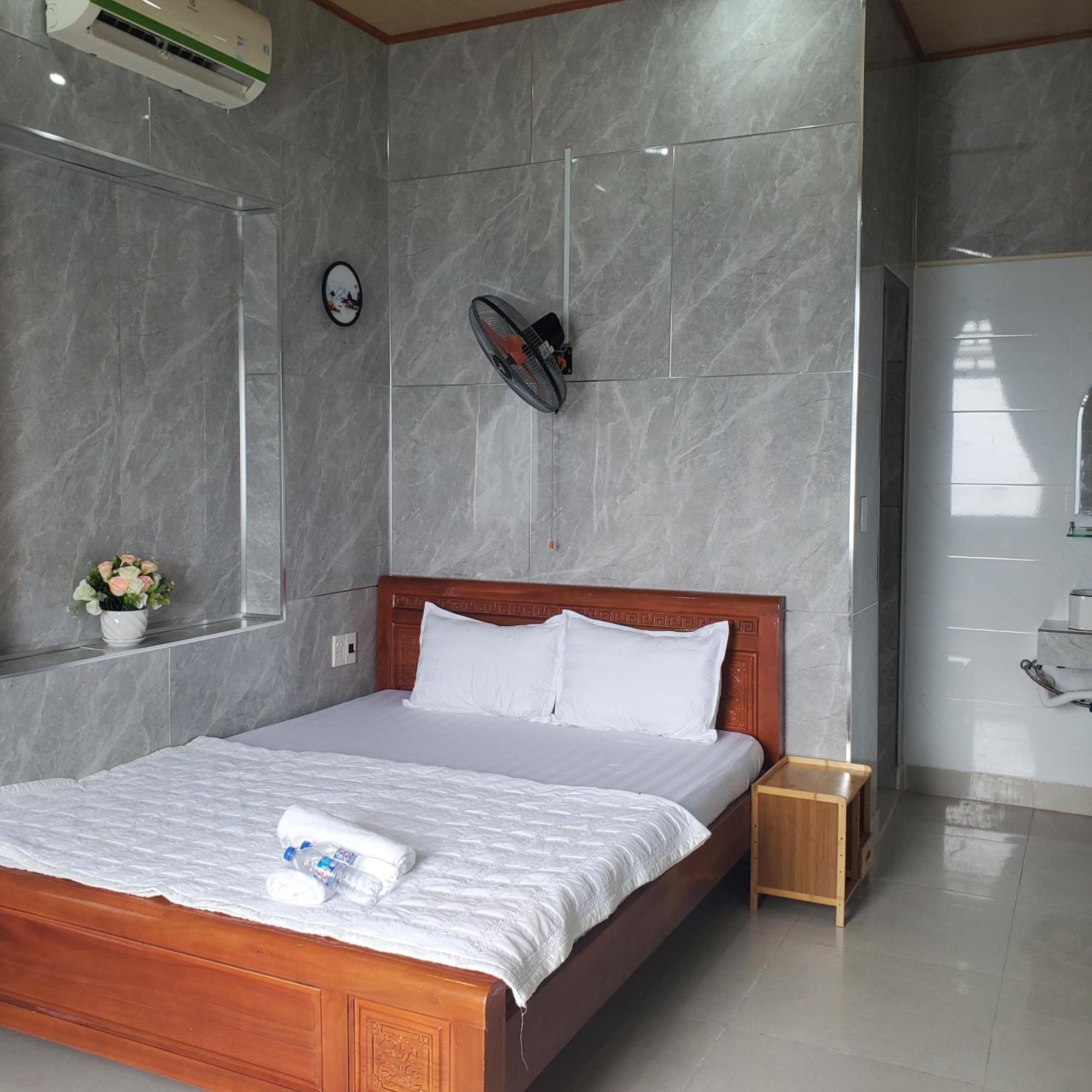 Tuan Thanh Homestay Tan Hiep  Luaran gambar